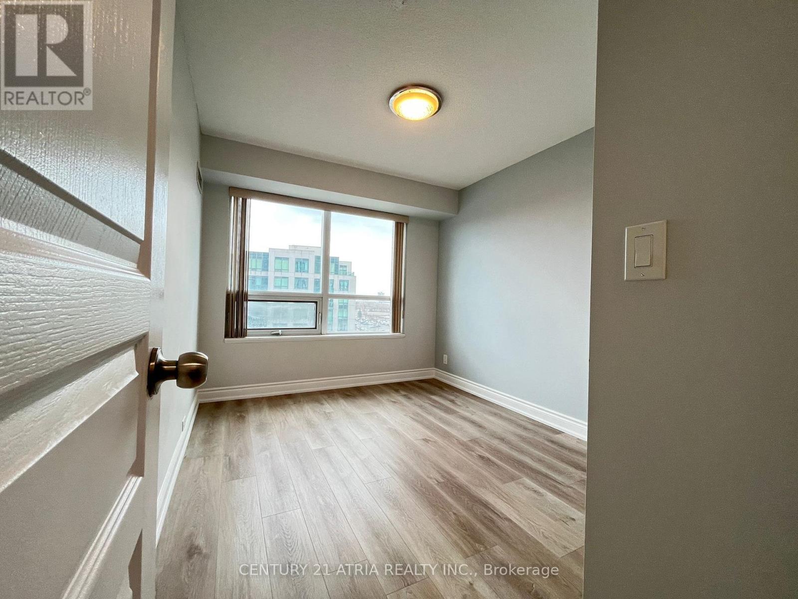 818 - 55 South Town Centre Boulevard, Markham, Ontario  L6G 0B1 - Photo 6 - N12871802