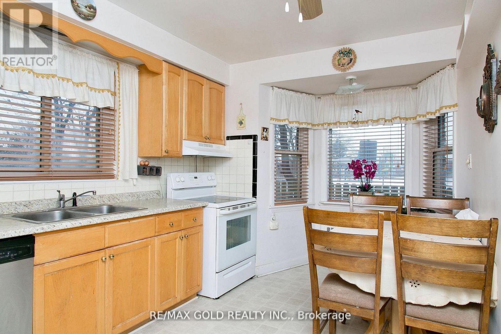 1236 Hickory Road, Windsor, Ontario  N8Y 3S6 - Photo 11 - X12858962