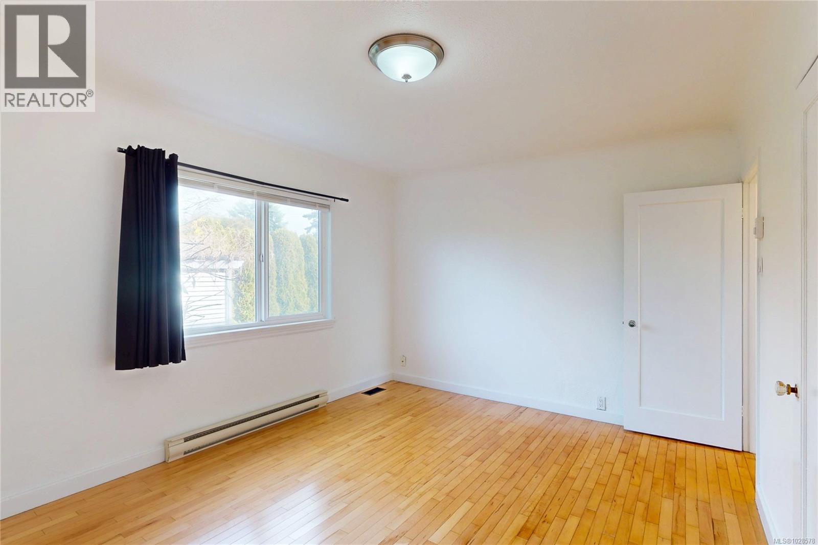 3876 Carey Rd, Saanich, British Columbia  V8Z 4C8 - Photo 27 - 1028578