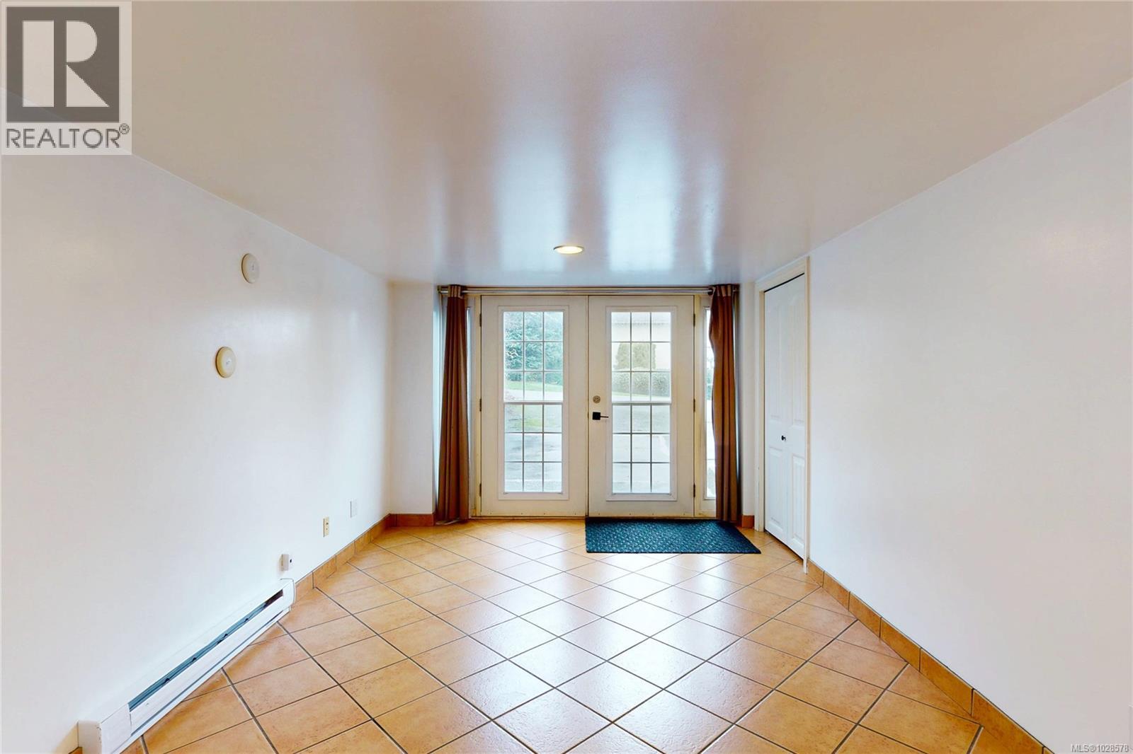 3876 Carey Rd, Saanich, British Columbia  V8Z 4C8 - Photo 45 - 1028578