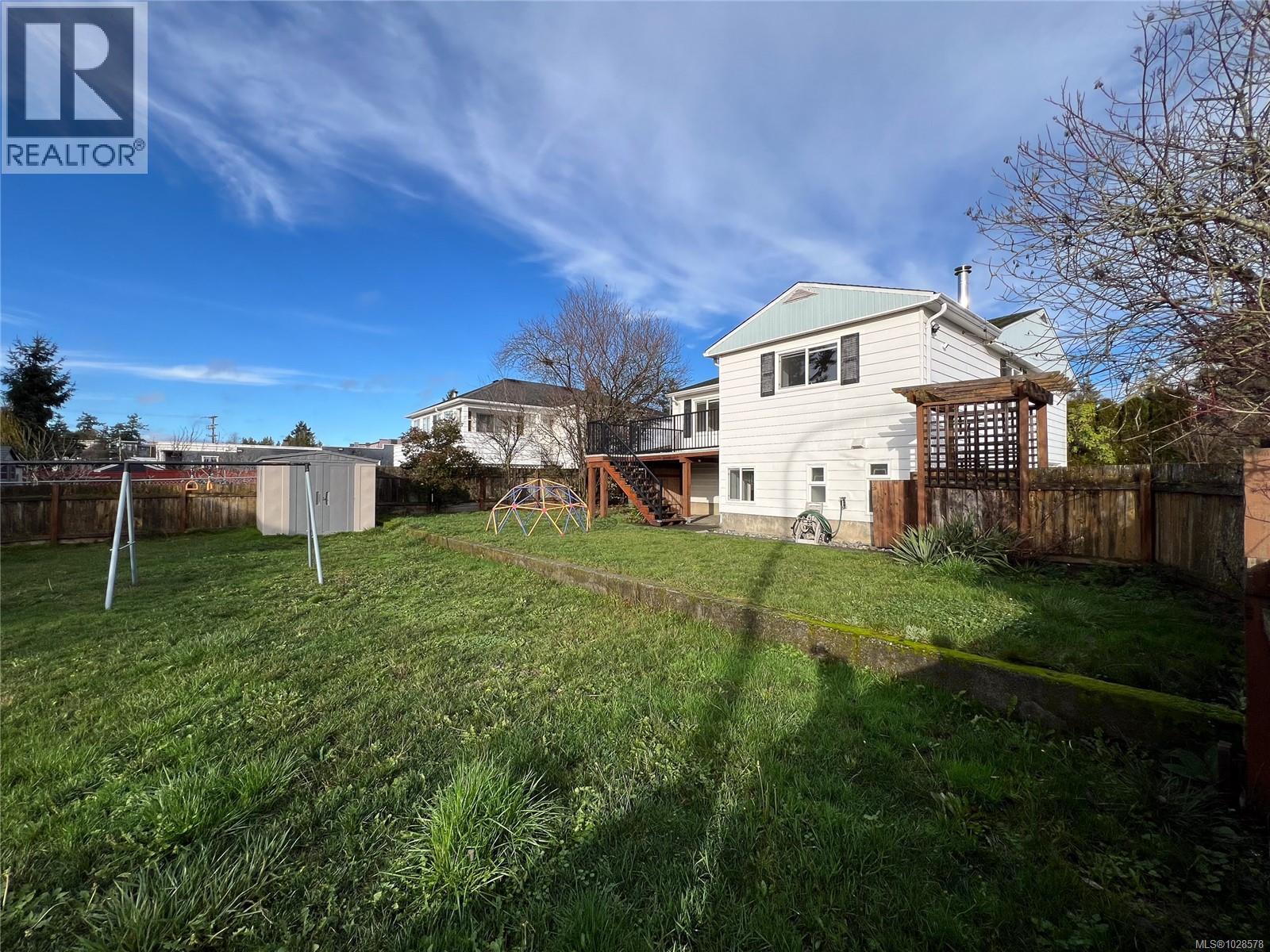 3876 Carey Rd, Saanich, British Columbia  V8Z 4C8 - Photo 55 - 1028578