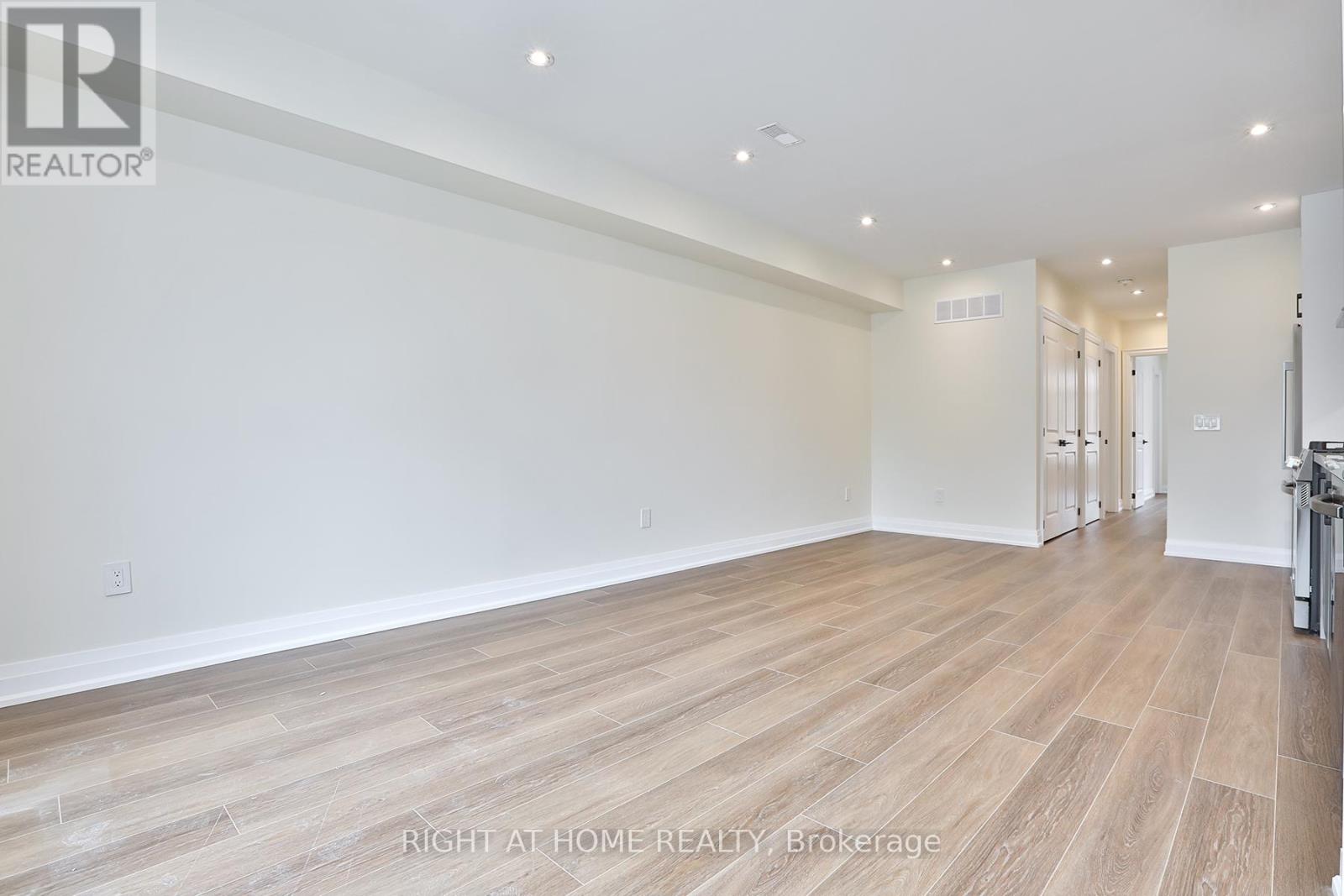 1 - 39 Fifteenth Street, Toronto, Ontario  M8V 3J3 - Photo 10 - W12873268