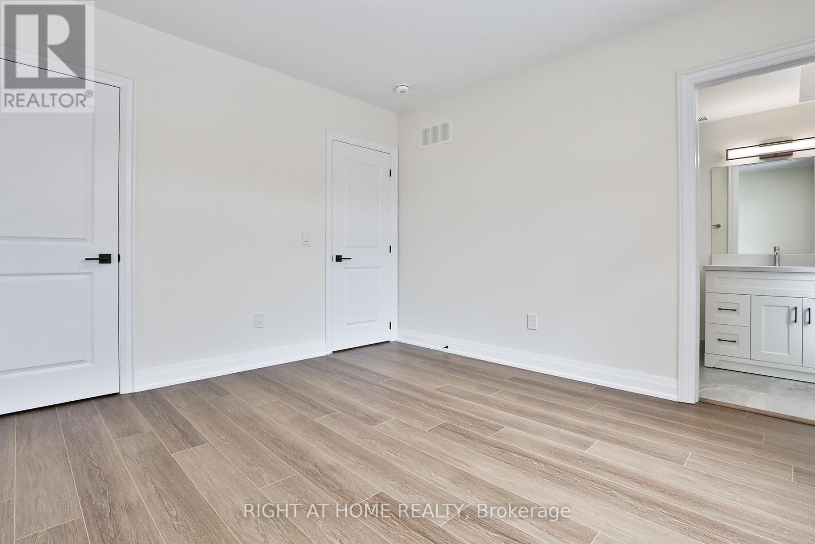 1 - 39 Fifteenth Street, Toronto, Ontario  M8V 3J3 - Photo 11 - W12873268