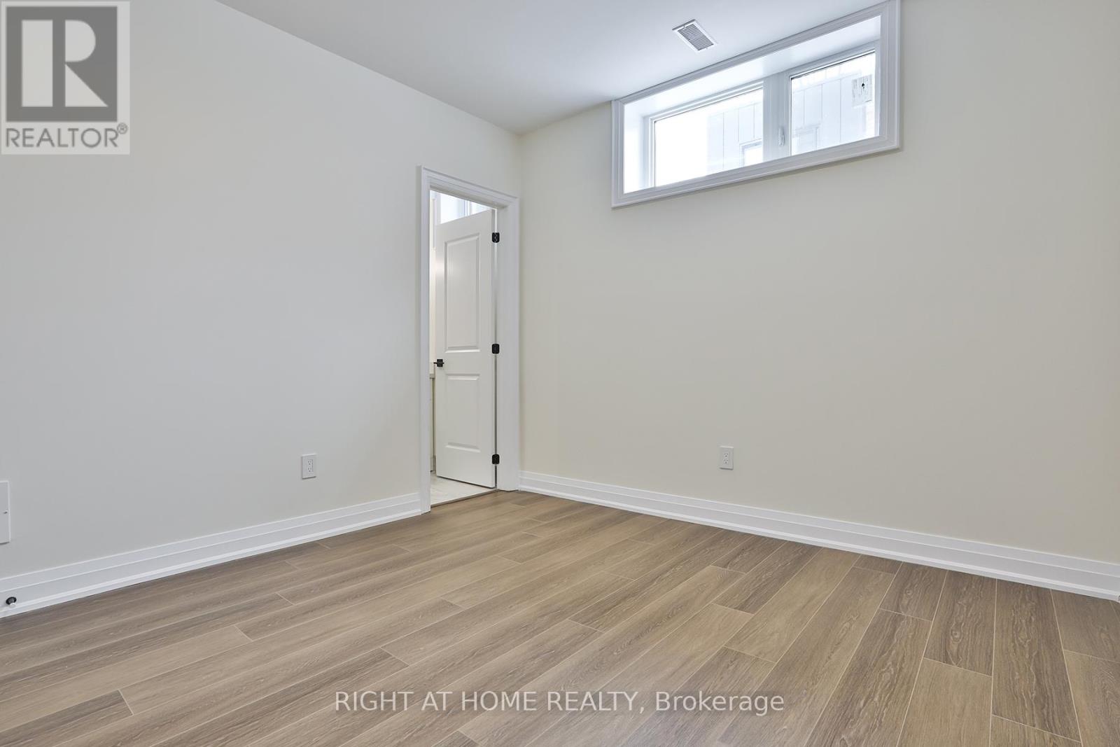 2 - 39 Fifteenth Street, Toronto, Ontario  M8V 3J3 - Photo 13 - W12873270
