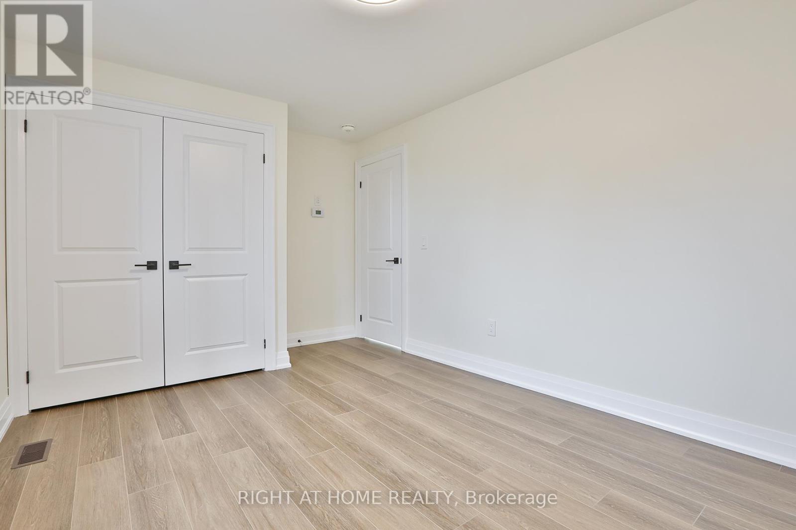 4 (Garden Suite) - 39 Fifteenth Street, Toronto, Ontario  M8V 3J3 - Photo 15 - W12873274