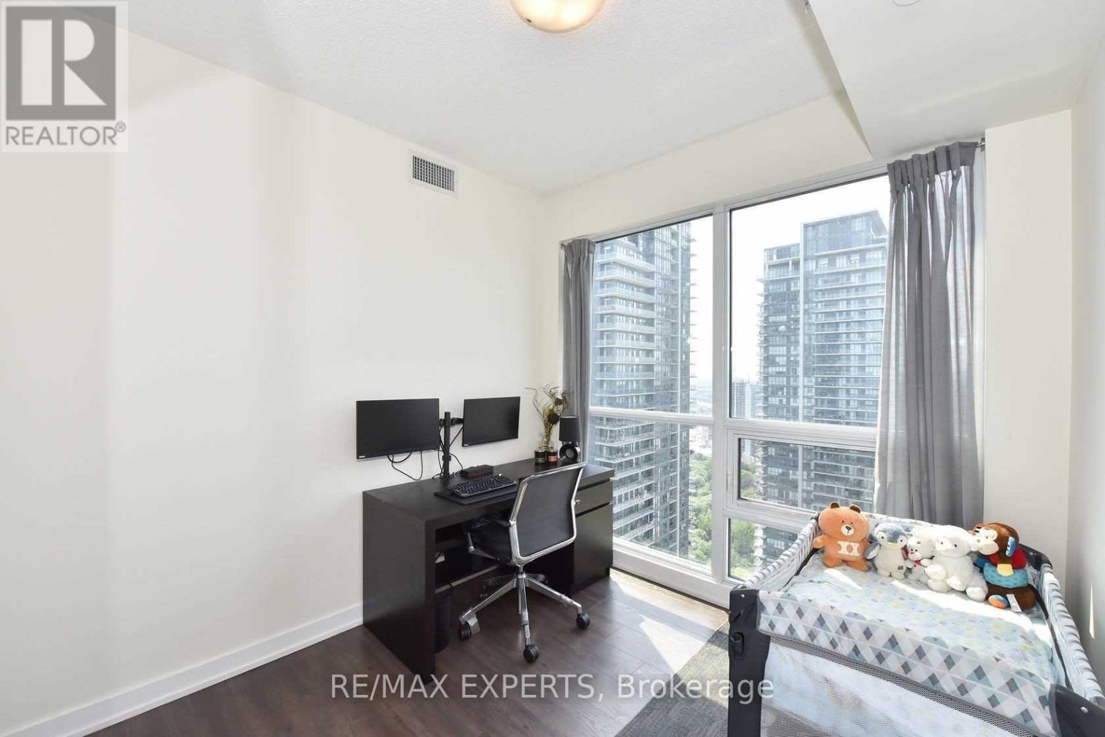 2504 - 2200 Lake Shore Lake Shore Boulevard W, Toronto, Ontario  M8V 1A4 - Photo 19 - W12873292