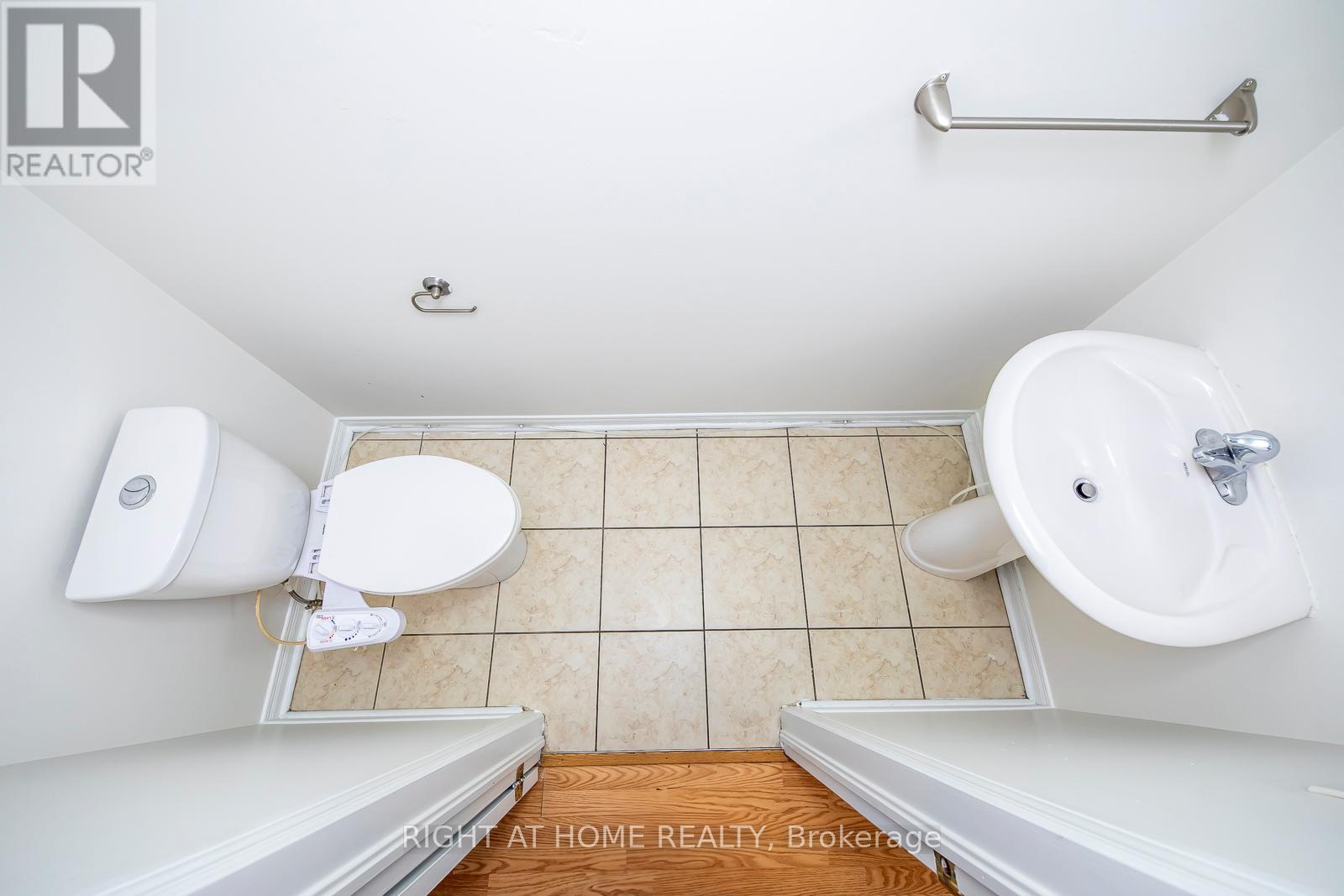 15 Eagle Trace Drive, Brampton, Ontario  L6R 0M3 - Photo 13 - W12873314