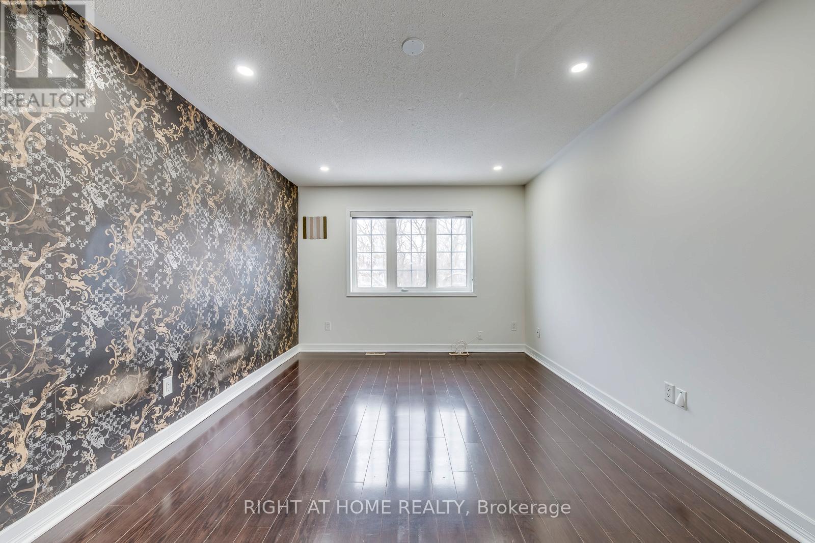 15 Eagle Trace Drive, Brampton, Ontario  L6R 0M3 - Photo 17 - W12873314