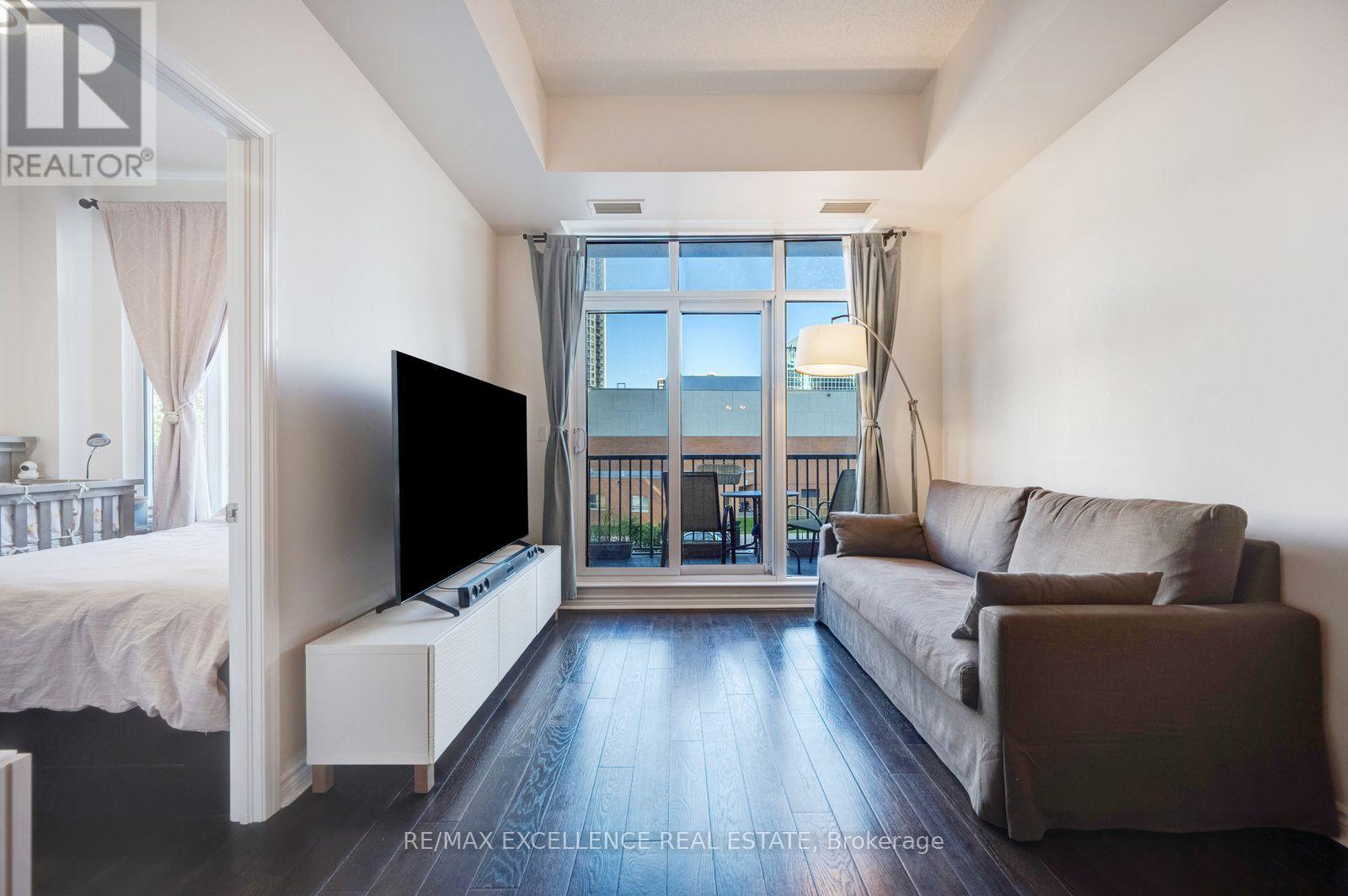 Gv202 - 320 City  Centre Drive, Mississauga, Ontario  L5B 4P8 - Photo 11 - W12873324