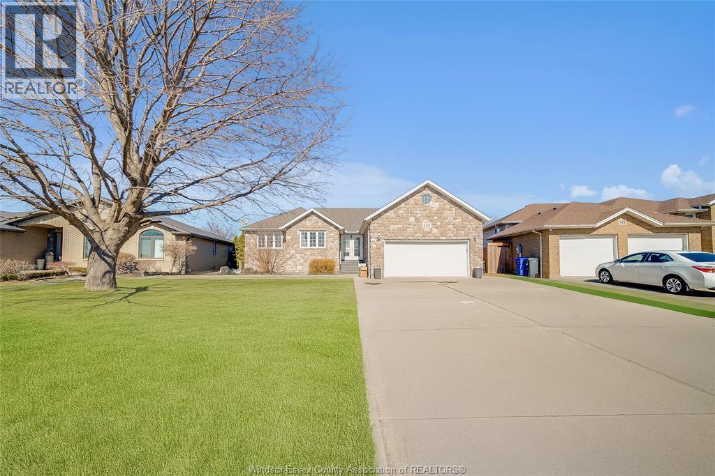 145 Ellison Street, Leamington, Ontario  N8H 5H9 - Photo 1 - 26005020