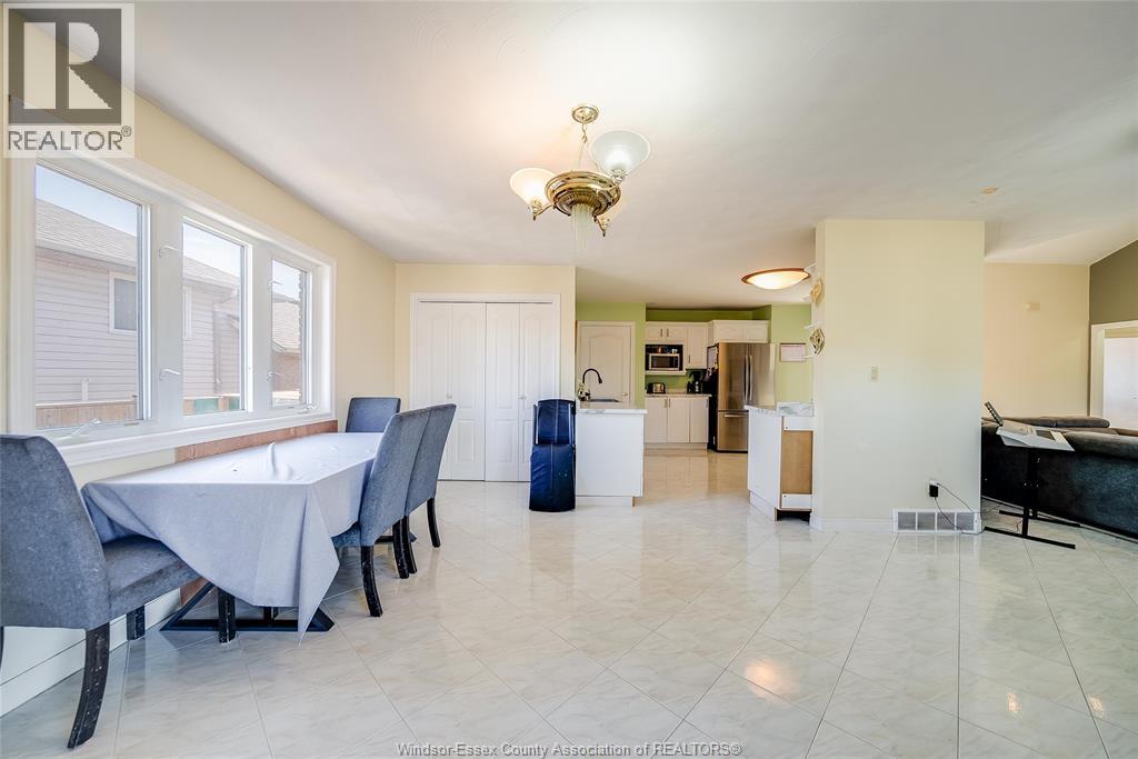 145 Ellison Street, Leamington, Ontario  N8H 5H9 - Photo 13 - 26005020