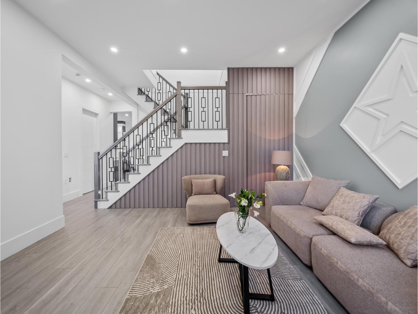 9885 Huckleberry Drive, Surrey, British Columbia  V4N 6T4 - Photo 2 - R3076405