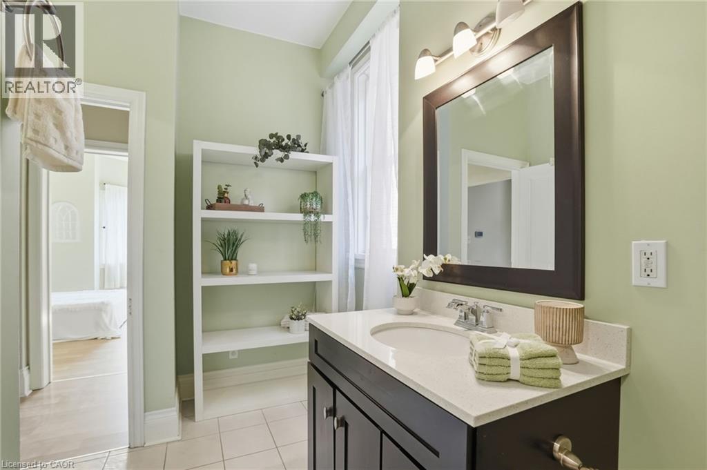 24 Florence Street, Hamilton, Ontario  L8R 1W4 - Photo 23 - 40811632