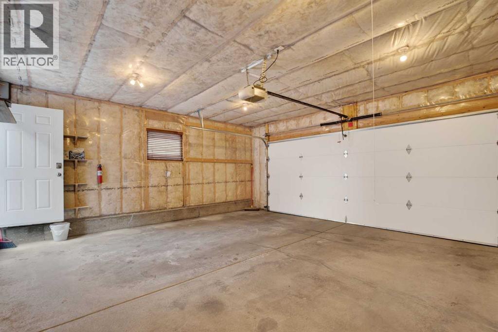 250 Silverado Plains Close Sw, Calgary, Alberta  T2X 0G6 - Photo 21 - A2286579