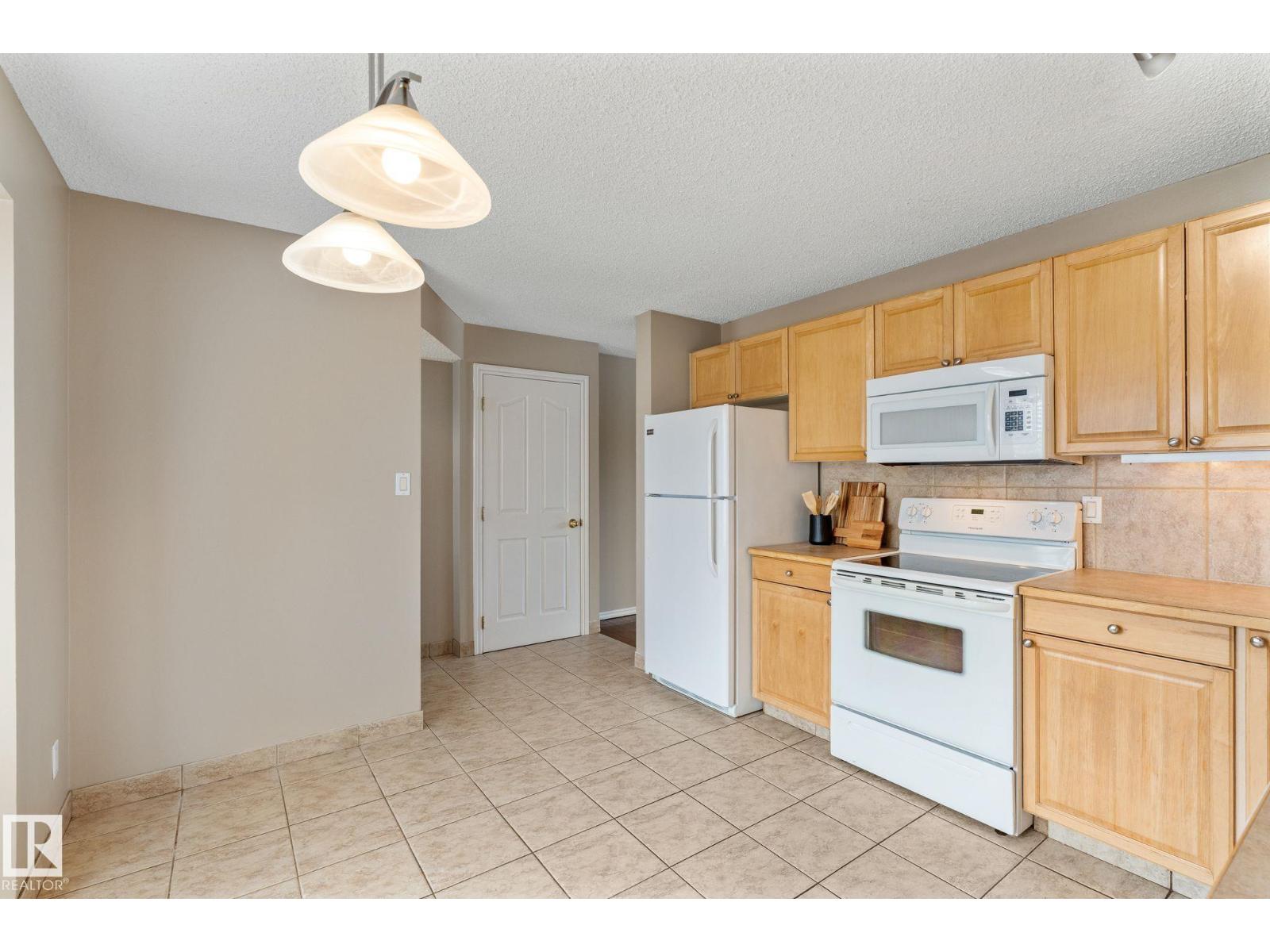 14106 22a St Nw, Edmonton, Alberta  T5Y 1E1 - Photo 13 - E4476936