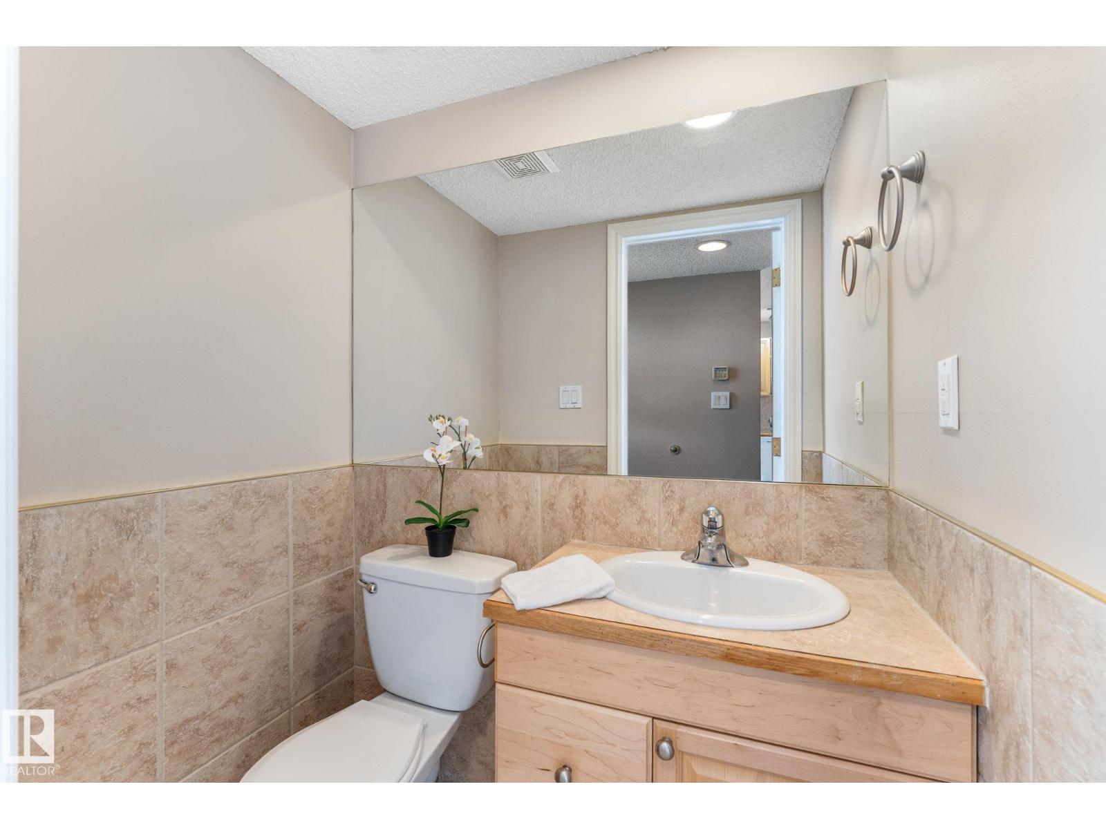 14106 22a St Nw, Edmonton, Alberta  T5Y 1E1 - Photo 15 - E4476936