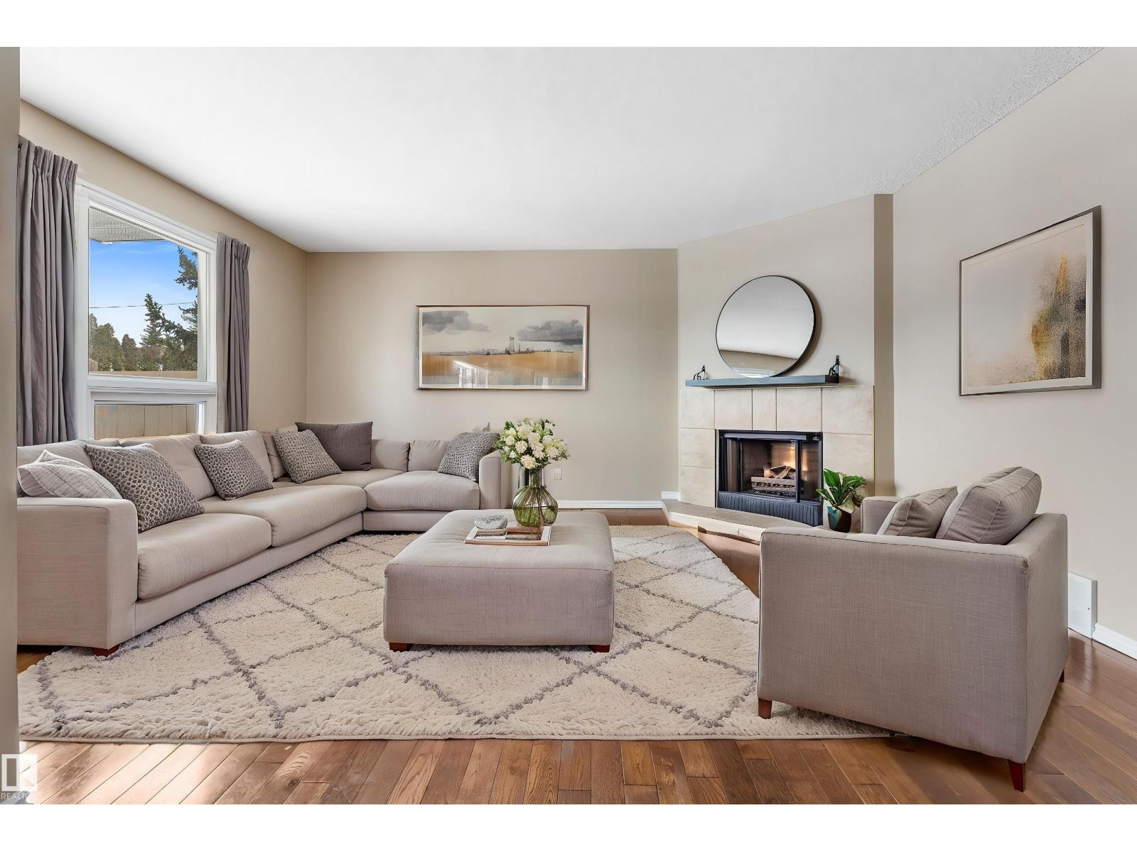 14106 22a St Nw, Edmonton, Alberta  T5Y 1E1 - Photo 4 - E4476936