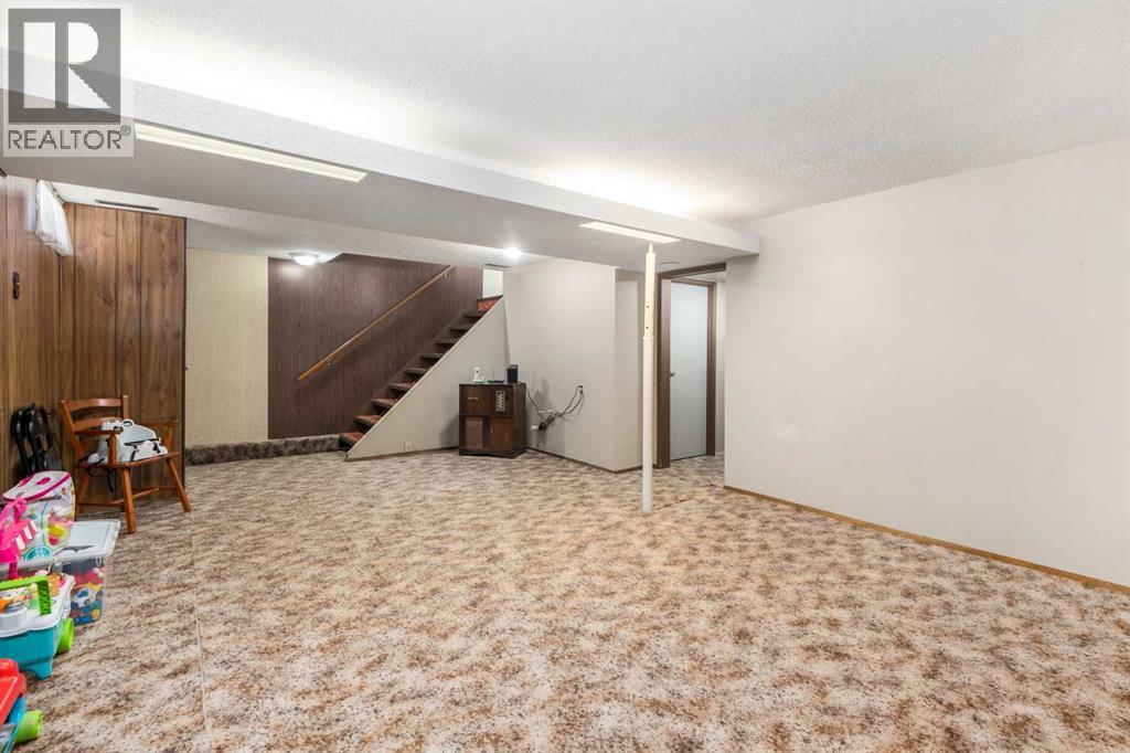 5039 Nemiskam Road Nw, Calgary, Alberta  T2K 2P8 - Photo 25 - A2291825