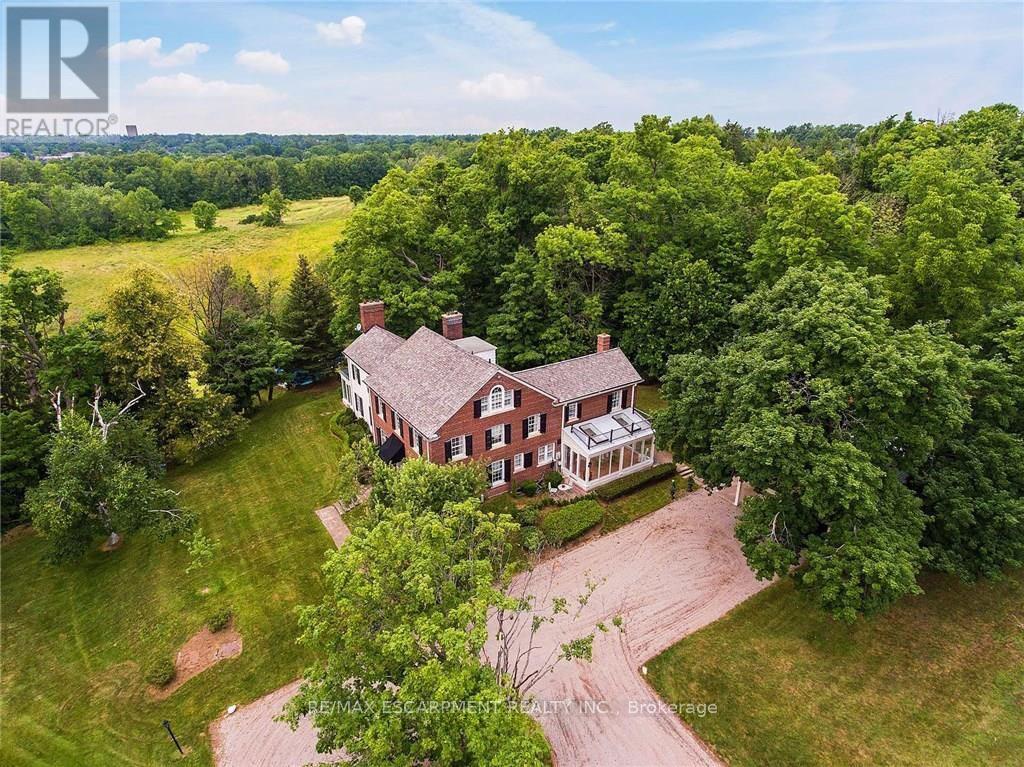 345 Mountain Brow Road, Hamilton, Ontario  L0R 2H7 - Photo 8 - X12873246