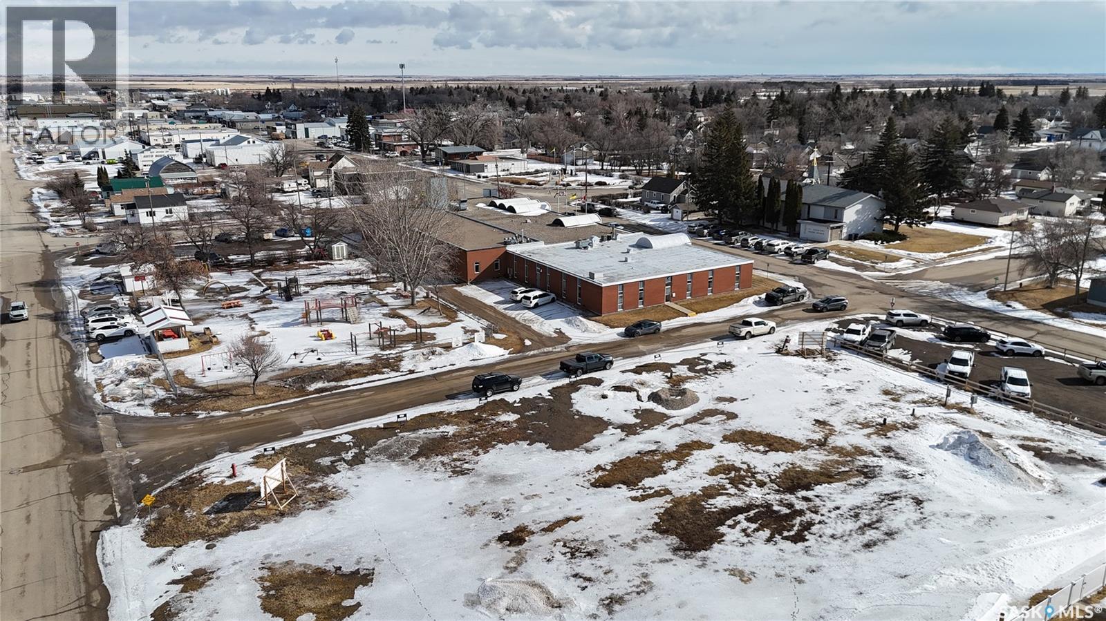 100-102 Thomson Street, Outlook, Saskatchewan  S0L 2N0 - Photo 9 - SK030222