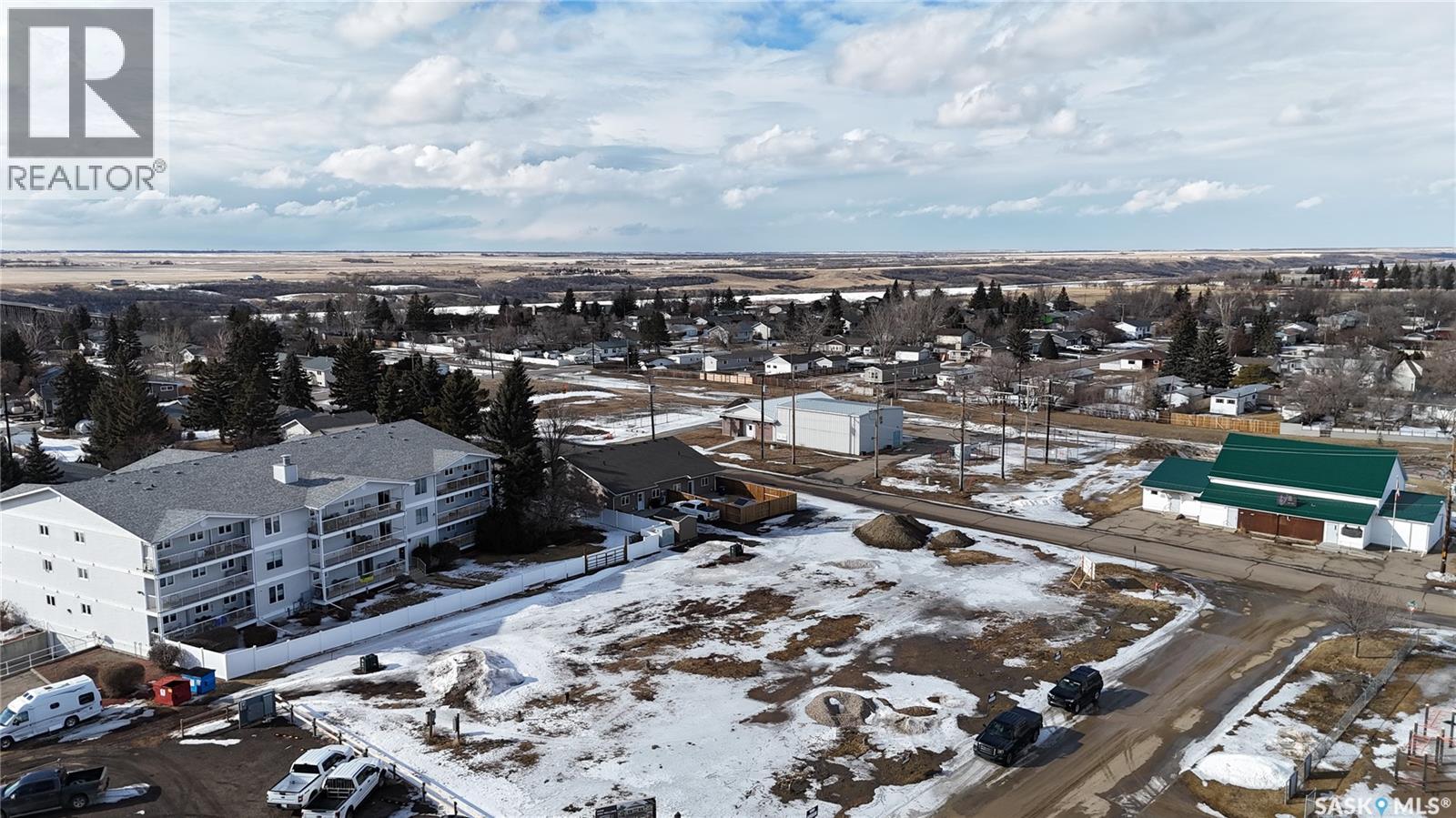 104-106 Thomson Street, Outlook, Saskatchewan  S0L 2N0 - Photo 12 - SK030220