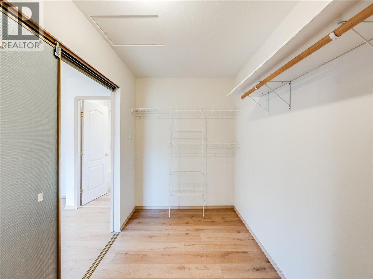 2007 Valleyview Drive, Trail, British Columbia  V1R 3B3 - Photo 20 - 10378704