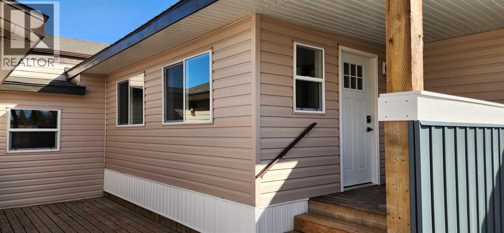 33, 2715 Westside Drive W, Lethbridge, Alberta  T1J 4M9 - Photo 4 - A2290974