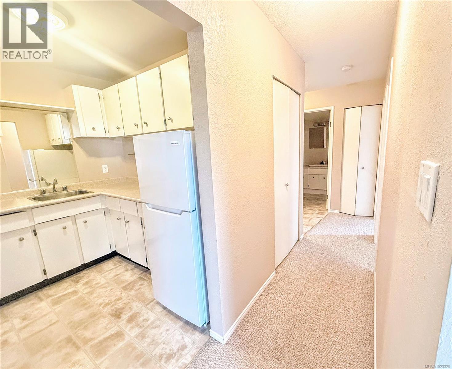 303 322 Birch St, Campbell River, British Columbia  V9W 2S6 - Photo 10 - 1023329