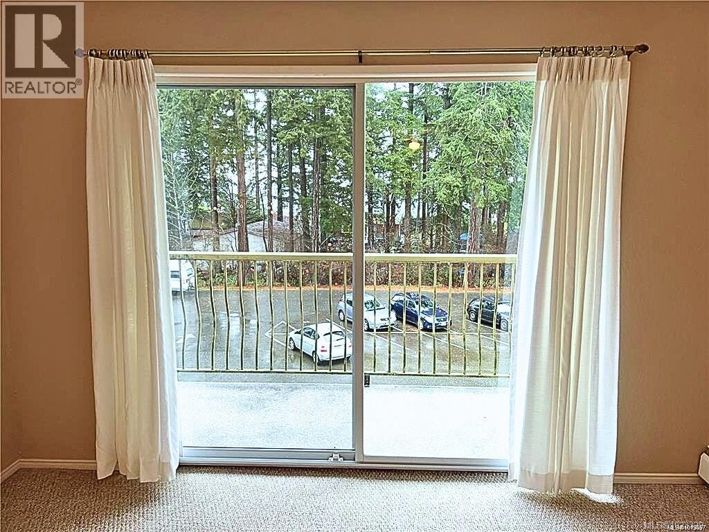 303 322 Birch St, Campbell River, British Columbia  V9W 2S6 - Photo 5 - 1023329