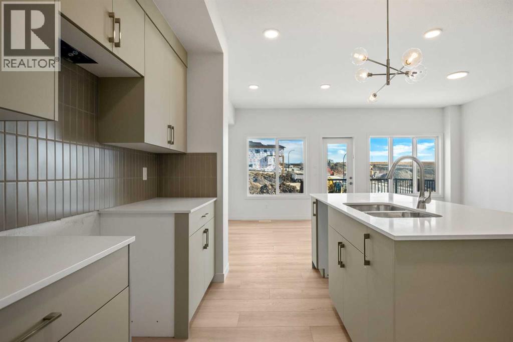 31 Heritage Heath, Cochrane, Alberta  T4C 3L3 - Photo 16 - A2285357