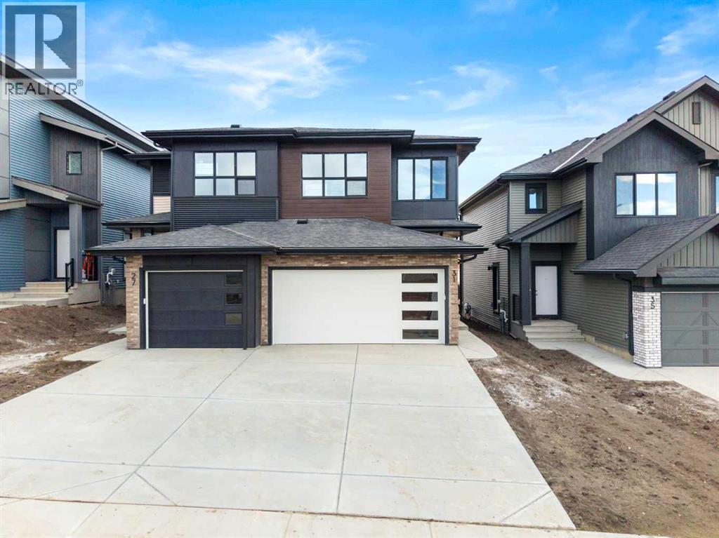 31 Heritage Heath, Cochrane, Alberta