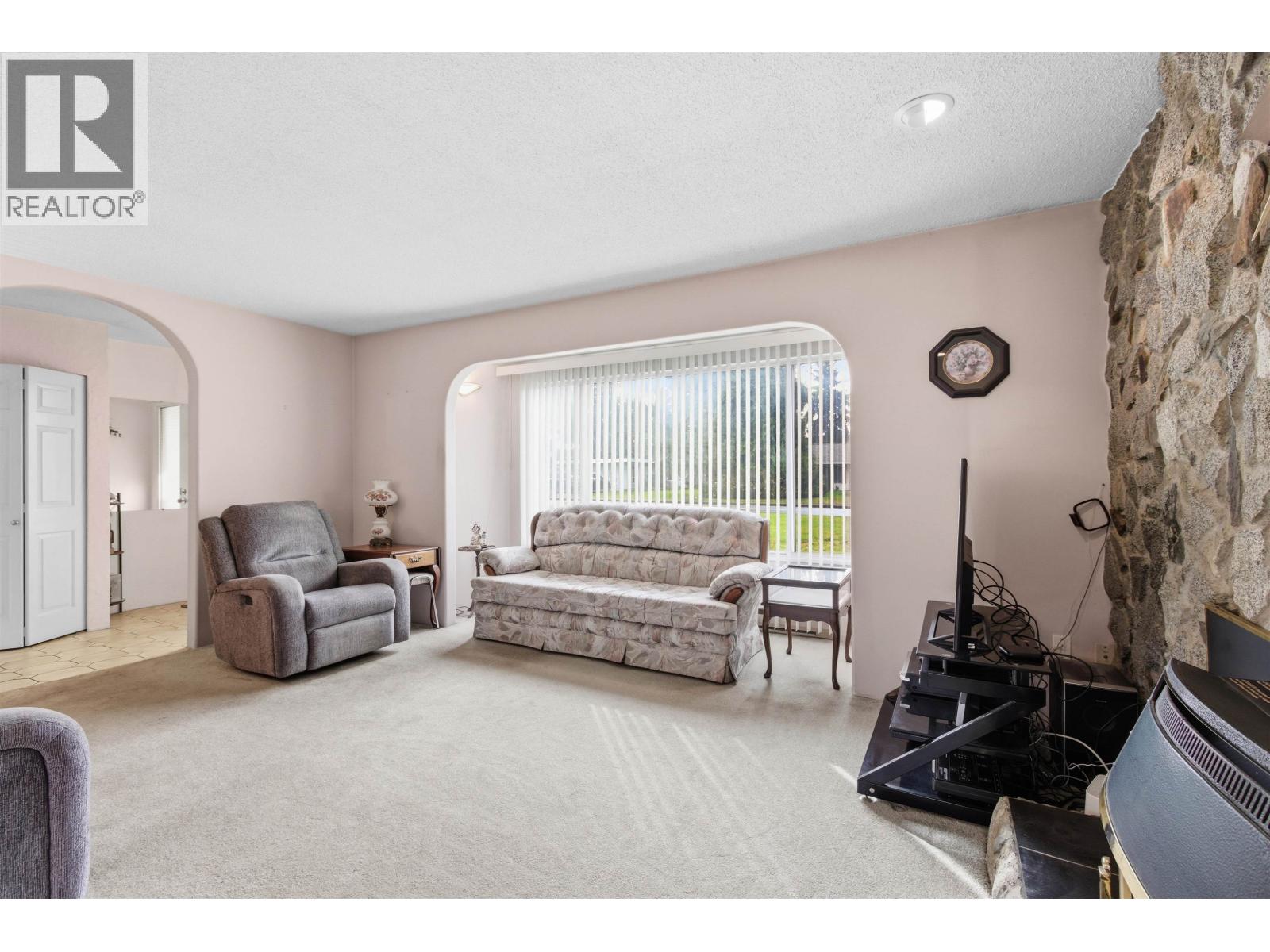 22641 Brown Avenue, Maple Ridge, British Columbia  V2X 3R6 - Photo 7 - R3098899