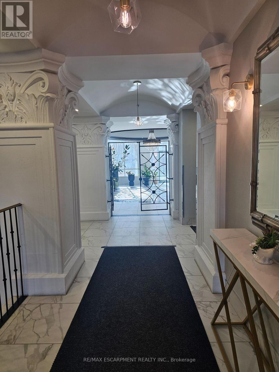 2301 - 61 Town Centre Court, Toronto, Ontario  M1P 5C5 - Photo 29 - E12795844