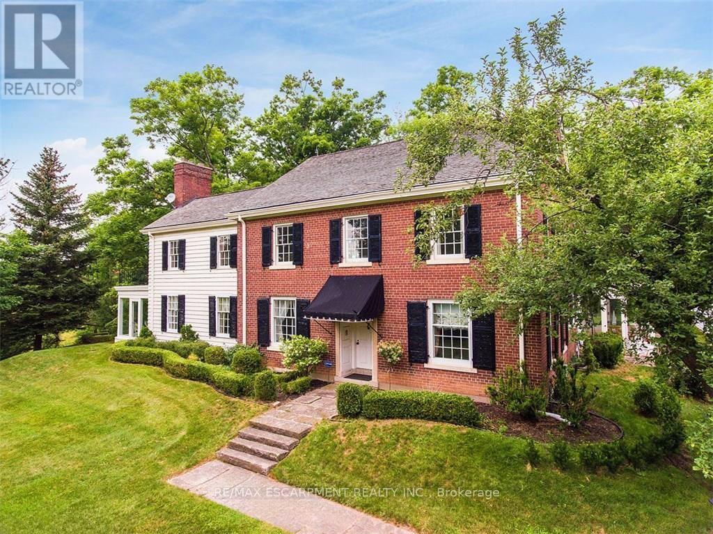 345 Mountain Brow Road, Hamilton, Ontario  L0R 2H7 - Photo 4 - X12873246