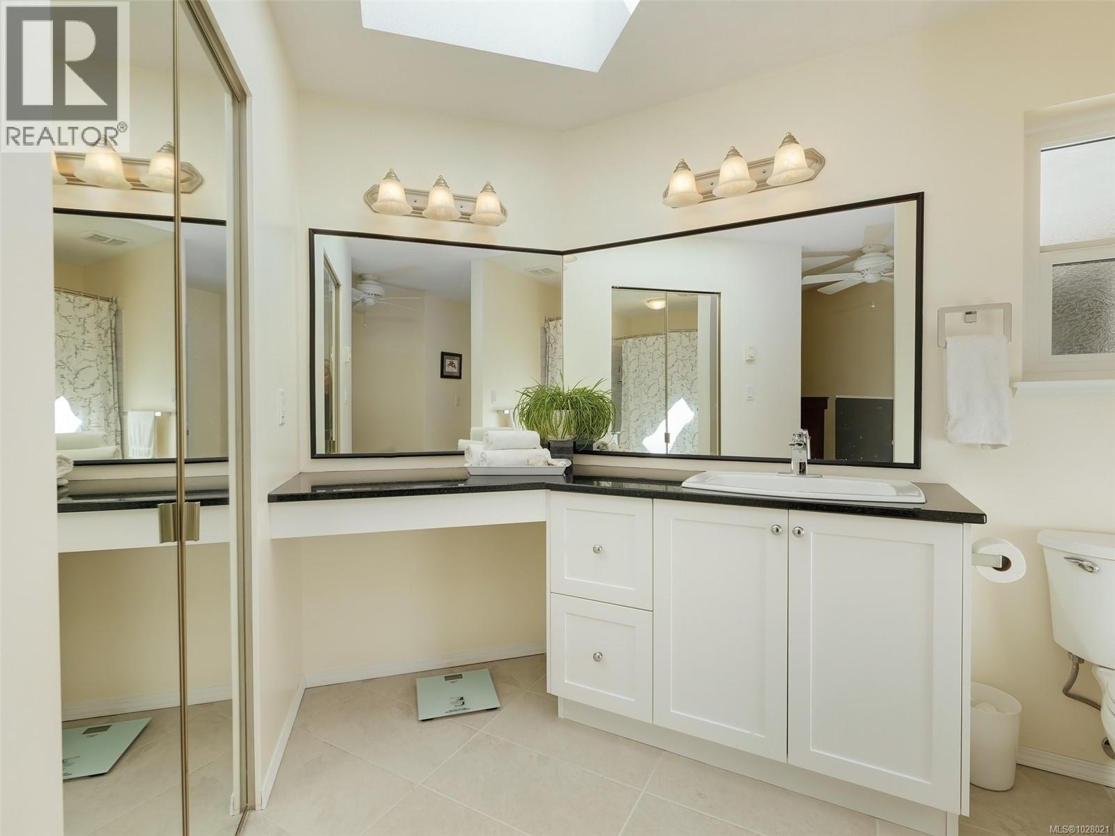 3528 Arbutus Dr S, Cobble Hill, British Columbia  V8H 0K8 - Photo 21 - 1028021