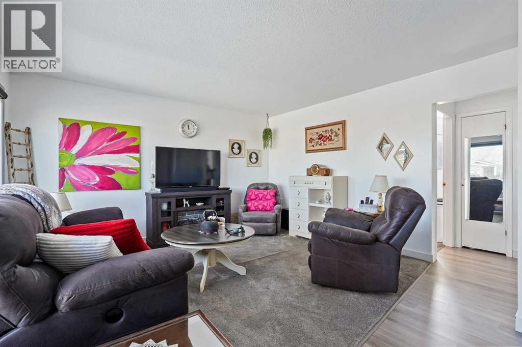 119 8 Avenue E, Bow Island, Alberta  T0K 0G0 - Photo 13 - A2292305