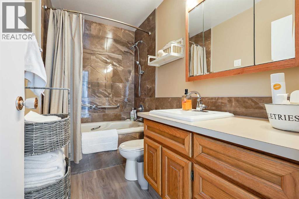 119 8 Avenue E, Bow Island, Alberta  T0K 0G0 - Photo 25 - A2292305