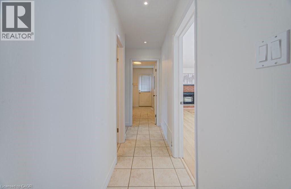 20 Rosslinn Road, Cambridge, Ontario  N1S 3K1 - Photo 19 - 40810476