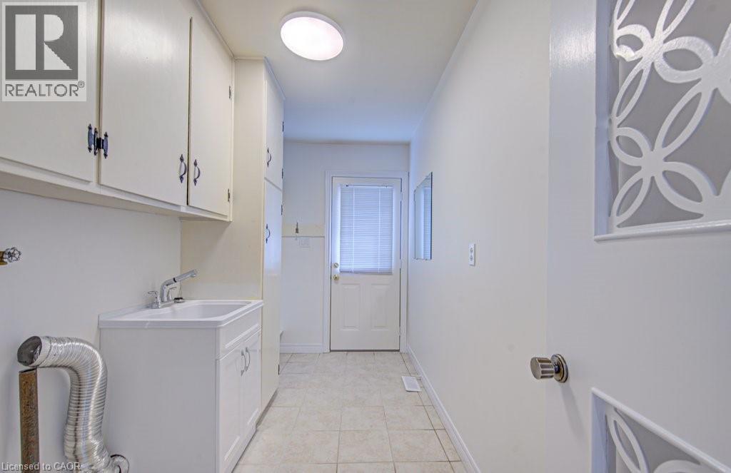 20 Rosslinn Road, Cambridge, Ontario  N1S 3K1 - Photo 24 - 40810476