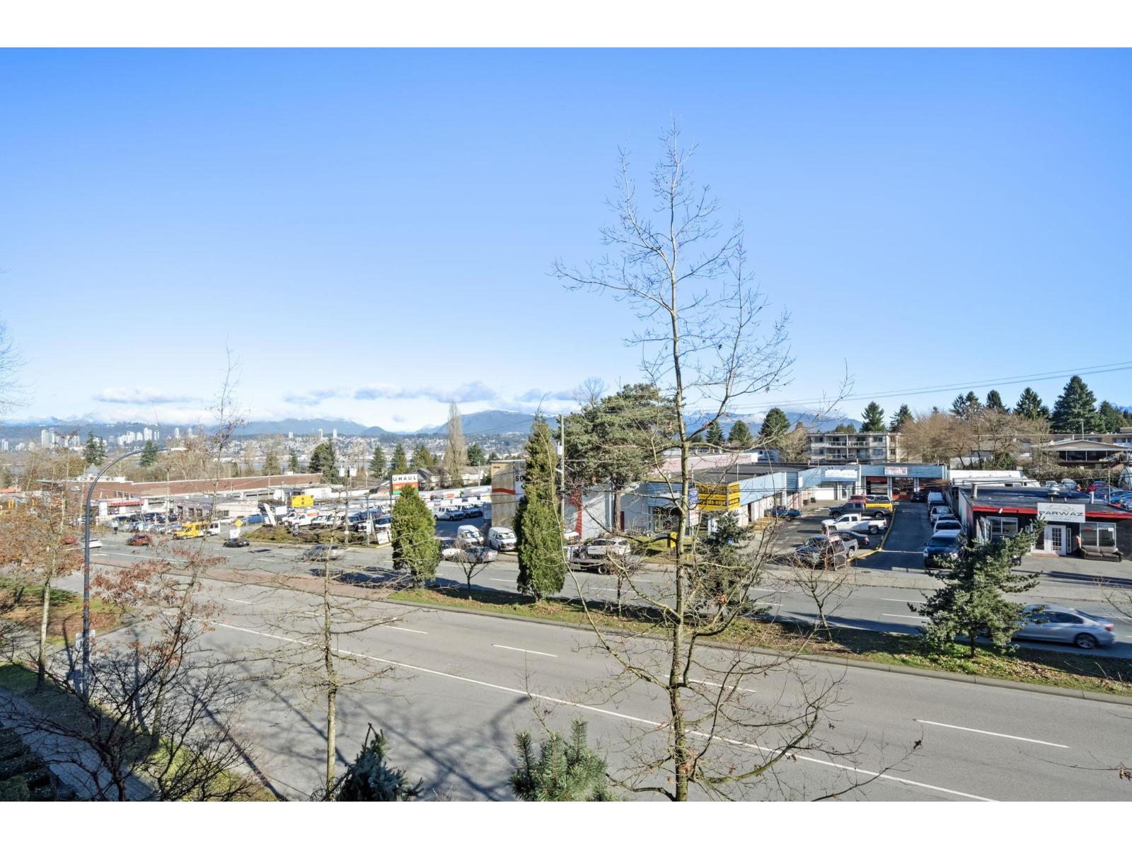 318 13555 Gateway Drive, Surrey, British Columbia  V3T 0B5 - Photo 23 - R3098825