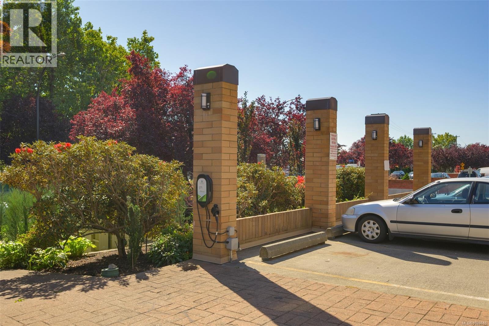 201 640 Montreal St, Victoria, British Columbia  V8V 1Z8 - Photo 49 - 1028610