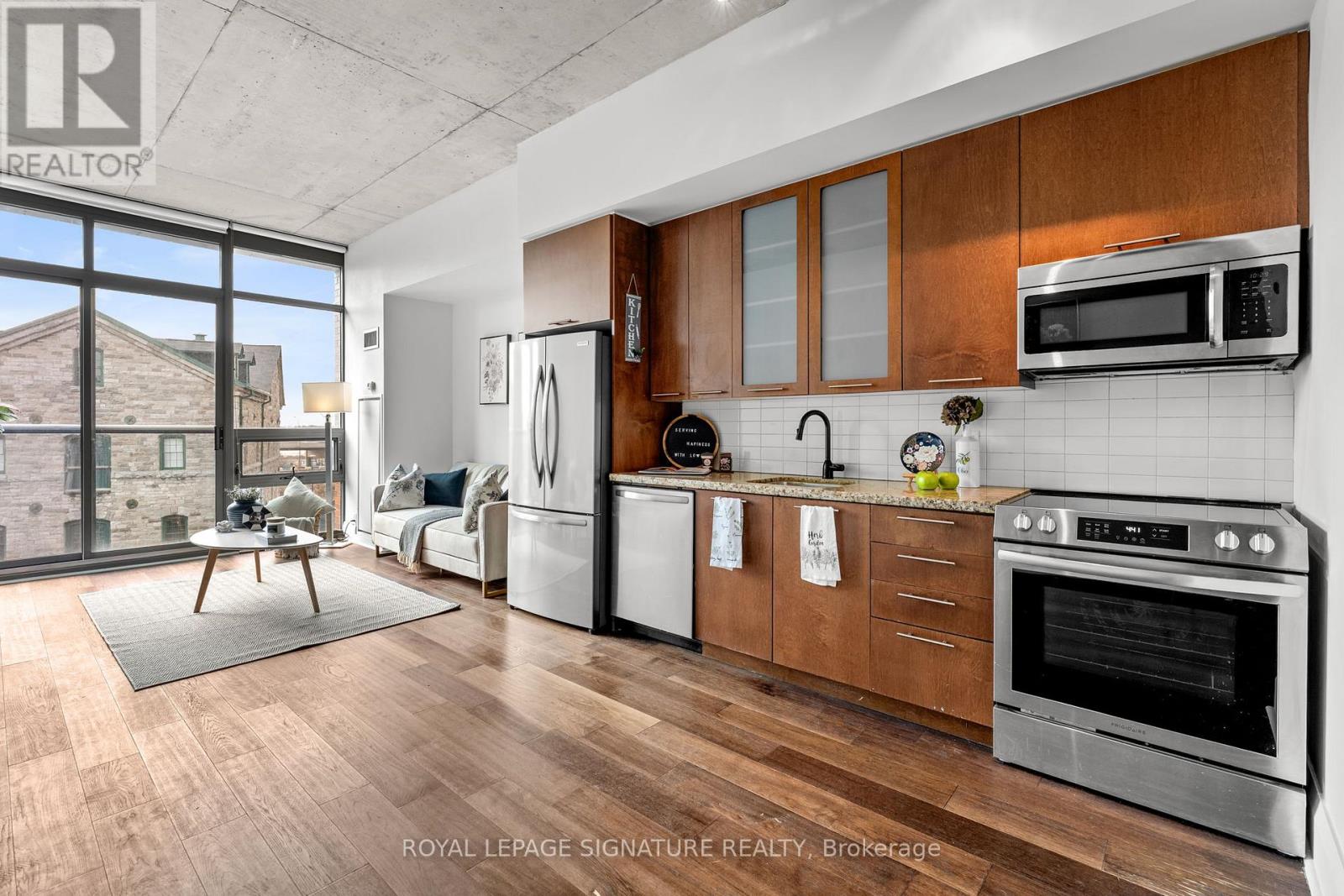 517 - 33 Mill Street, Toronto (Waterfront Communities), Ontario  M5A 3R3 - Photo 2 - C12873352