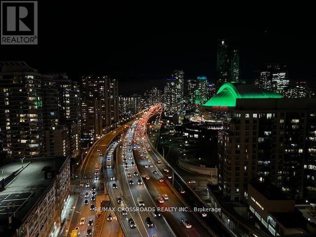 1910 - 10 York Street, Toronto, Ontario  M5J 0E1 - Photo 9 - C12873382