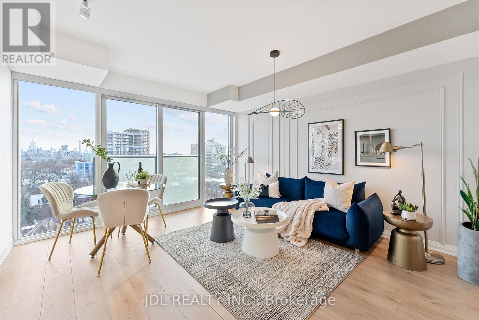 1001 - 99 Foxbar Road, Toronto, Ontario  M4V 0B2 - Photo 7 - C12873402