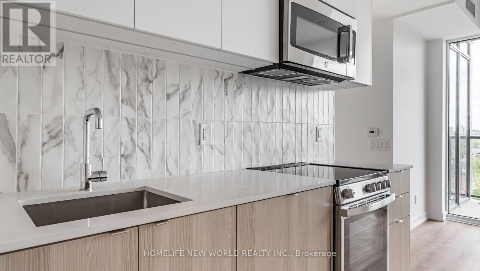 513 - 500 Dupont Street, Toronto, Ontario  M6G 1Y7 - Photo 2 - C12873452