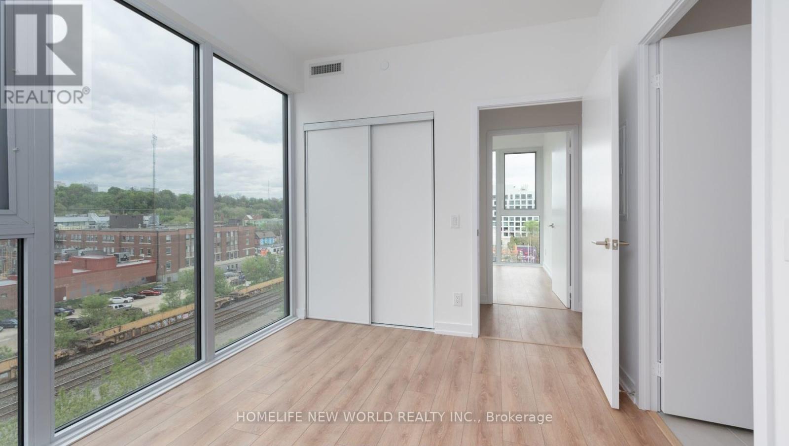 513 - 500 Dupont Street, Toronto, Ontario  M6G 1Y7 - Photo 6 - C12873452
