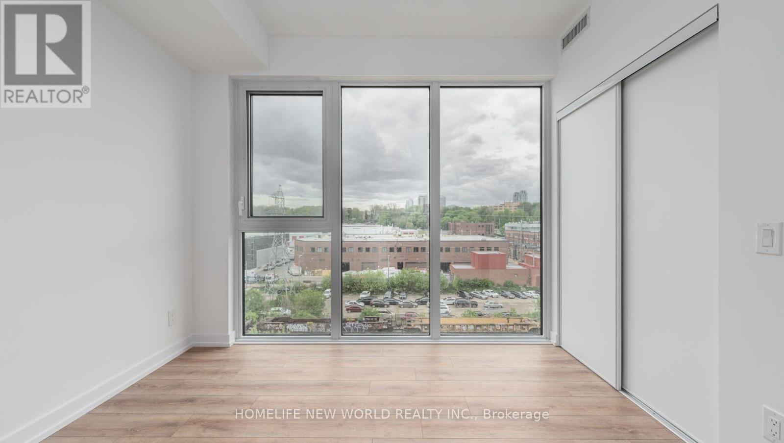 513 - 500 Dupont Street, Toronto, Ontario  M6G 1Y7 - Photo 7 - C12873452