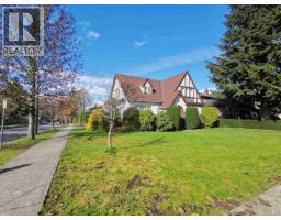 595 W 28TH AVENUE, Vancouver, British Columbia