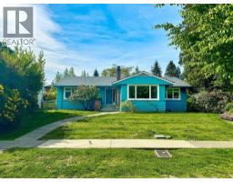 4922 QUEENSLAND ROAD, Vancouver, British Columbia