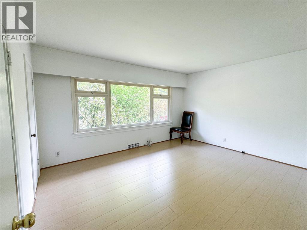 4922 Queensland Road, Vancouver, British Columbia  V6T 1G4 - Photo 10 - R3098906